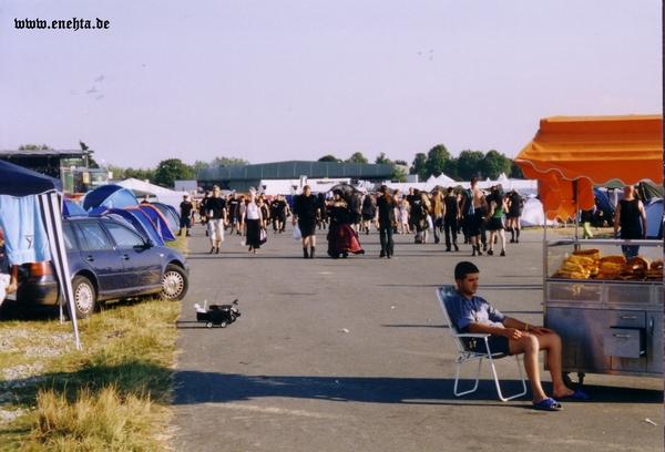 M'era_Luna_Festiva_ 2004_Bilder_von_Mike-09.jpg